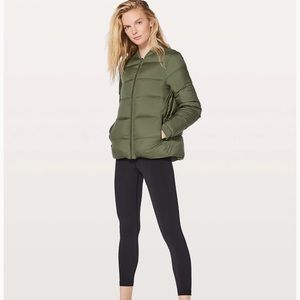 Lululemon weightless down jacket